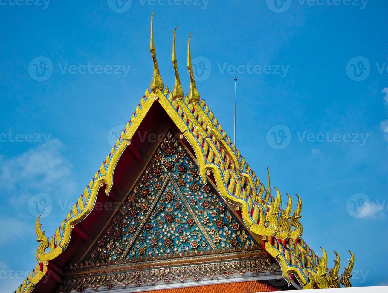 wat pohistoria del templo de phra chetuphon construido desde el período de ayutthaya el reinado del rey rama i el gran cielo para restablecer este templo en el año 1788 completado en 2344. foto