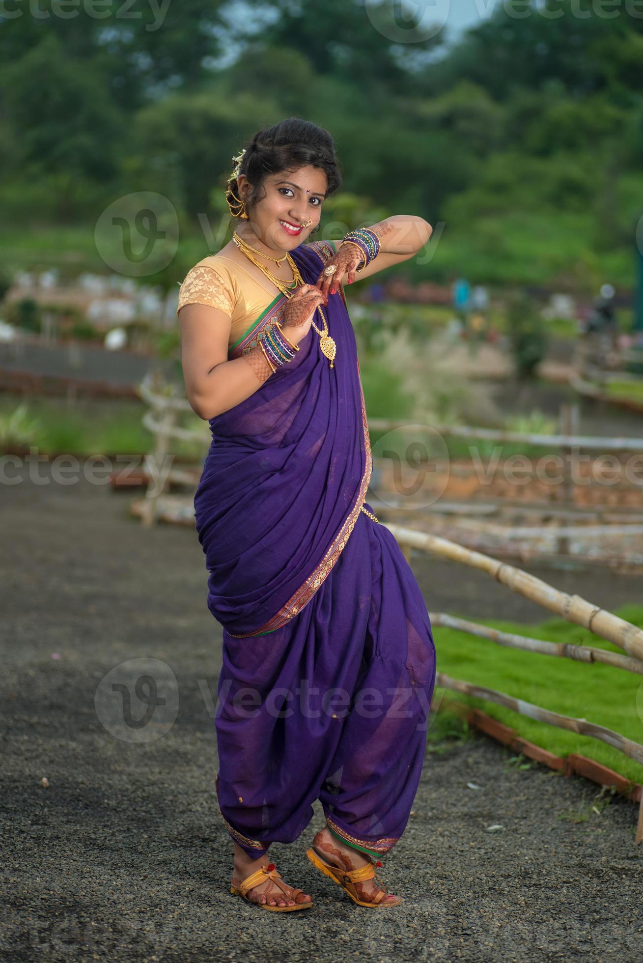 Jui Gadkari's traditional saree looks | Times of India-sonxechinhhang.vn