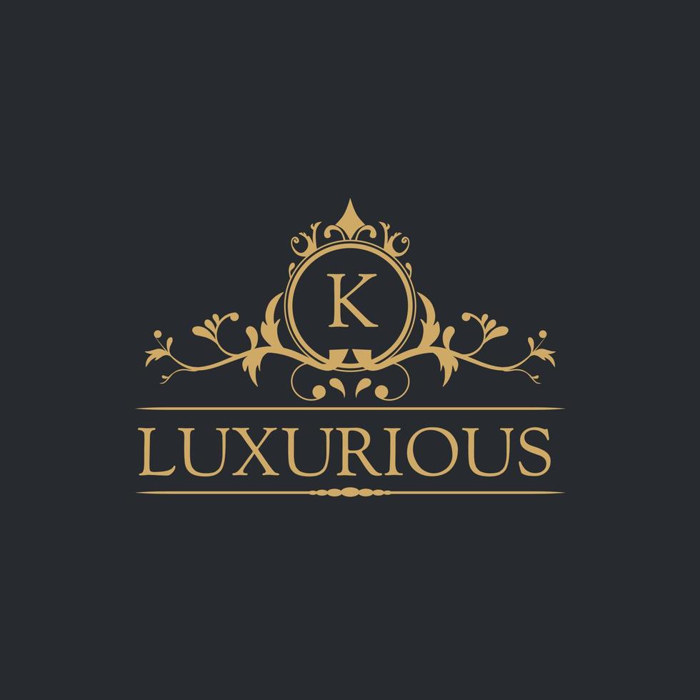 Plantilla de logotipo de lujo en vector para restaurante, realeza, boutique, cafetería, hotel, heráldica, joyería, moda y otras ilustraciones vectoriales