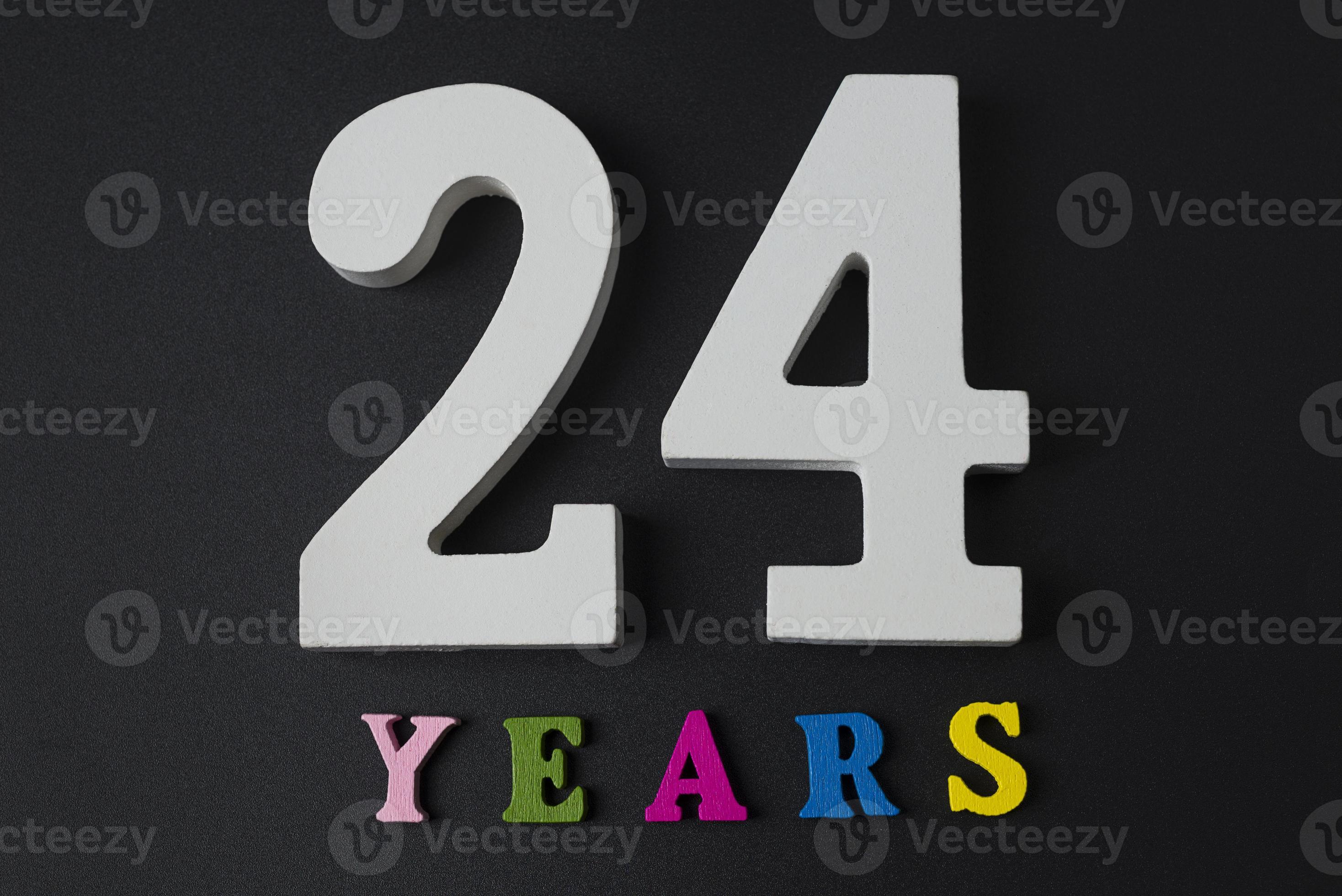 9 апреля 24 года. 24 Года. Цифра 20 на фоне. 24 Years. Twenty four years одежда.