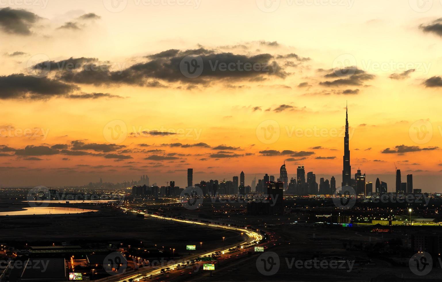 The way to Burj Khalifa photo