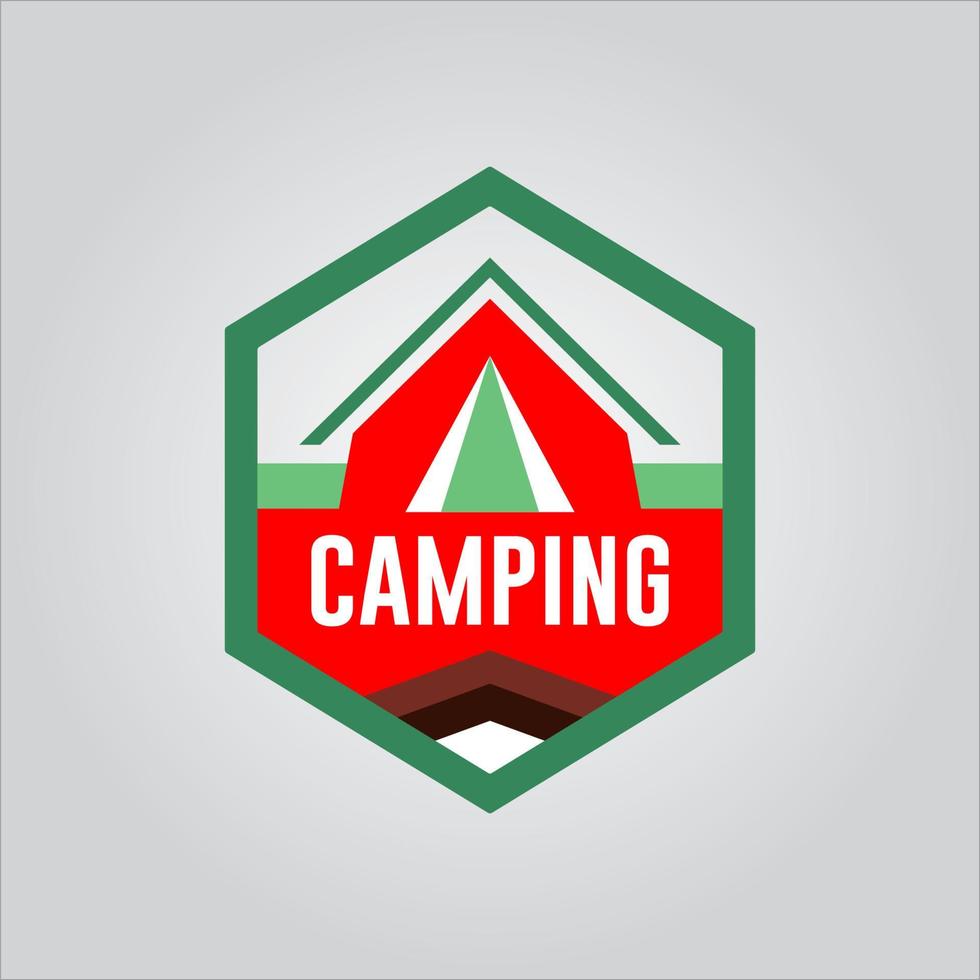 logotipo de camping y aventura en el bosque de montaña vector
