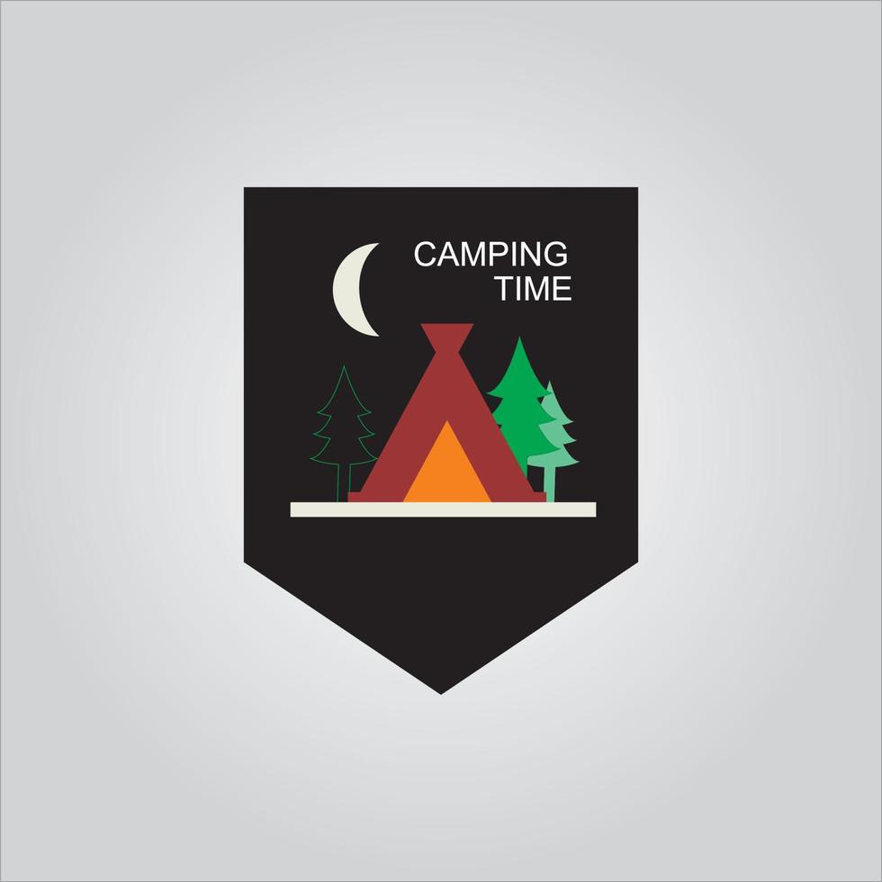 logotipo de camping y aventura en el bosque de montaña vector