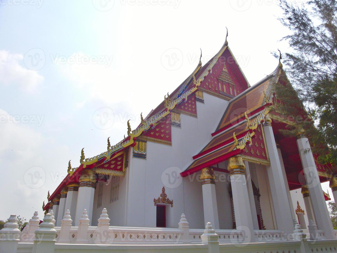 Wihan Phra Mongkhon Bophit in Ayutthaya That has been well restored Inside there is a statue of a large president Buddha. Name Phra Mongkhon Bophit. photo