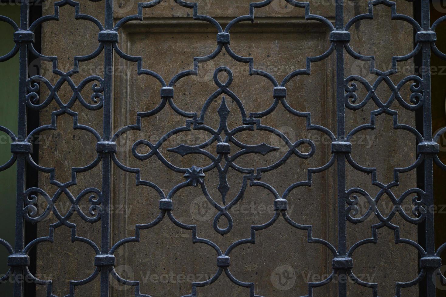 wrought iron grid photo