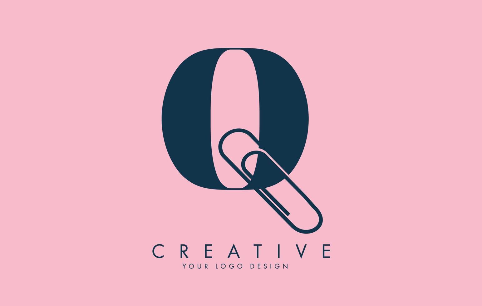 Q letter logo design from paper clip. Business and education logo concept. vector