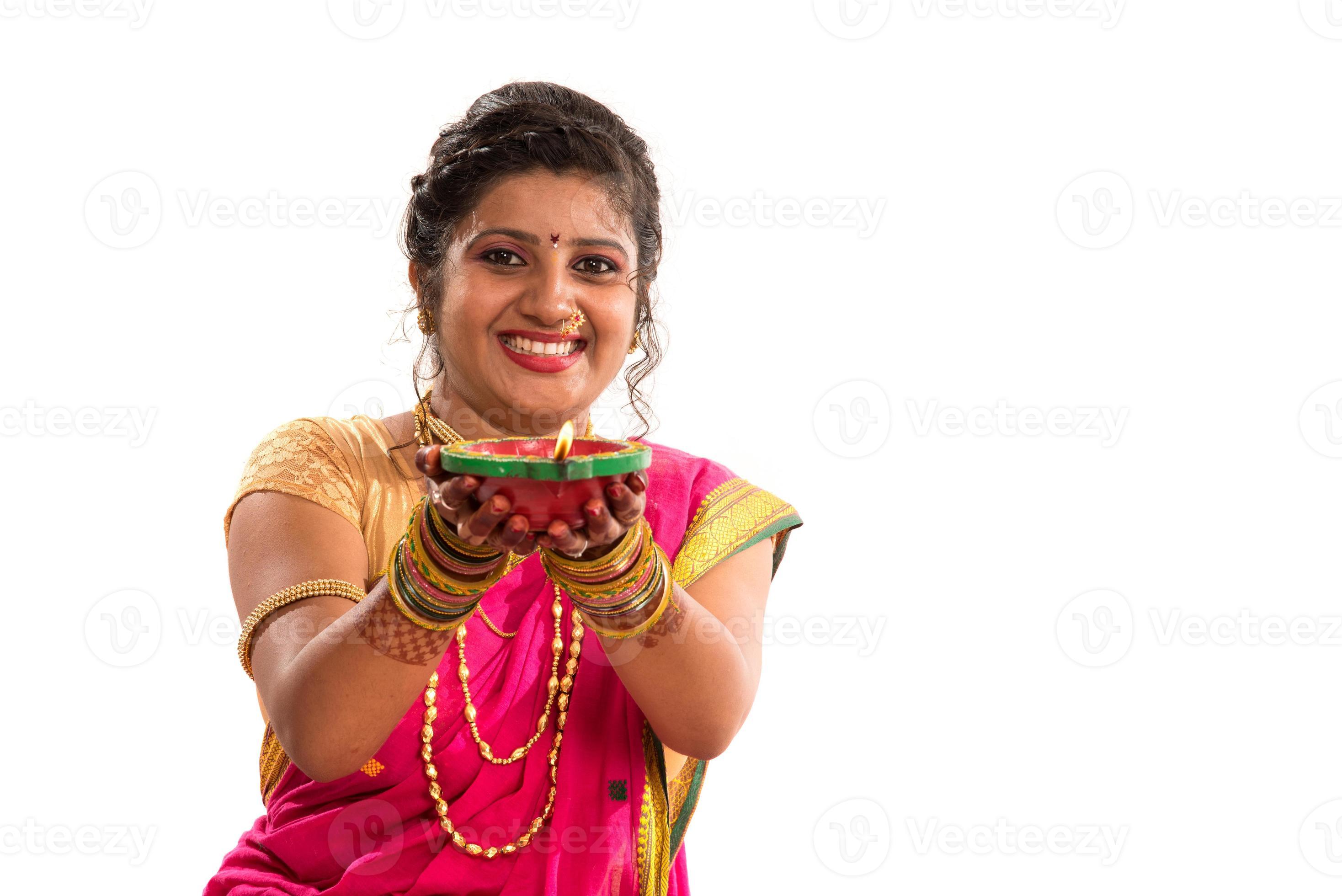 poses with diya  diwali poses  photoshoot style  diwali poses with diya   diwali pose for girl  YouTube