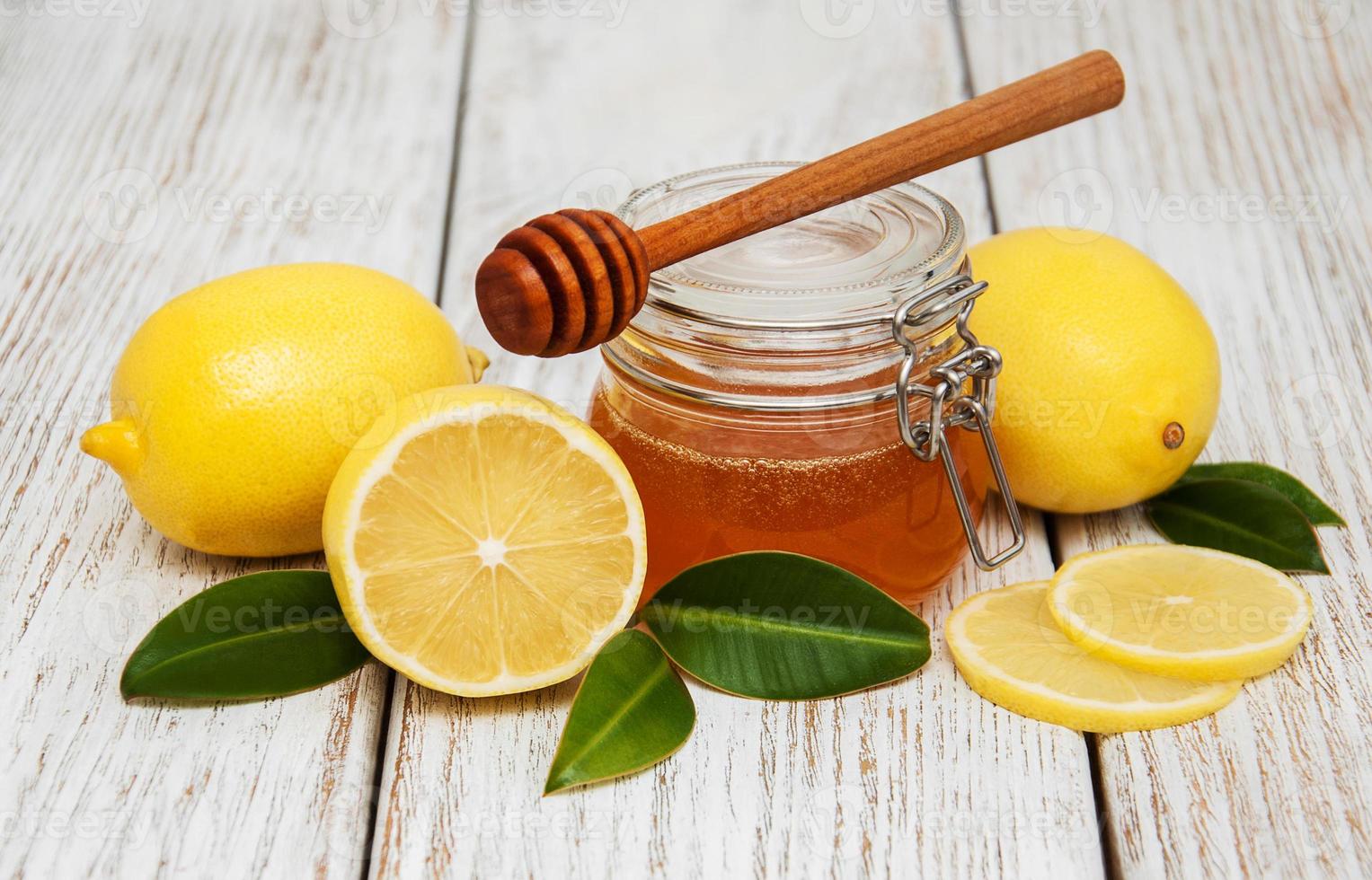 Honey and lemons photo