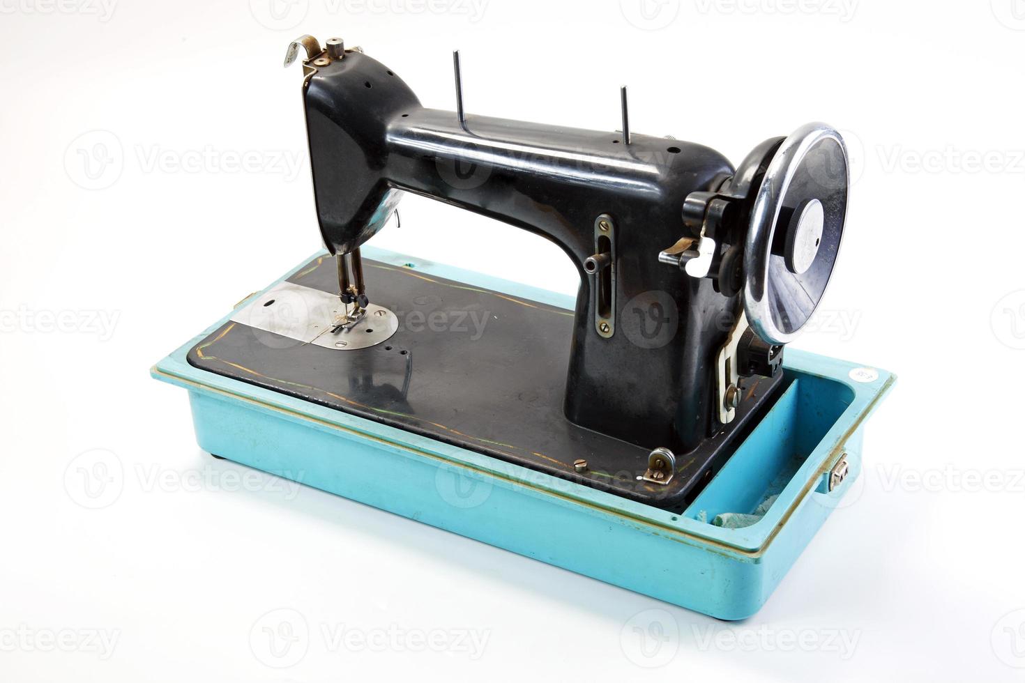 old sewing machine photo
