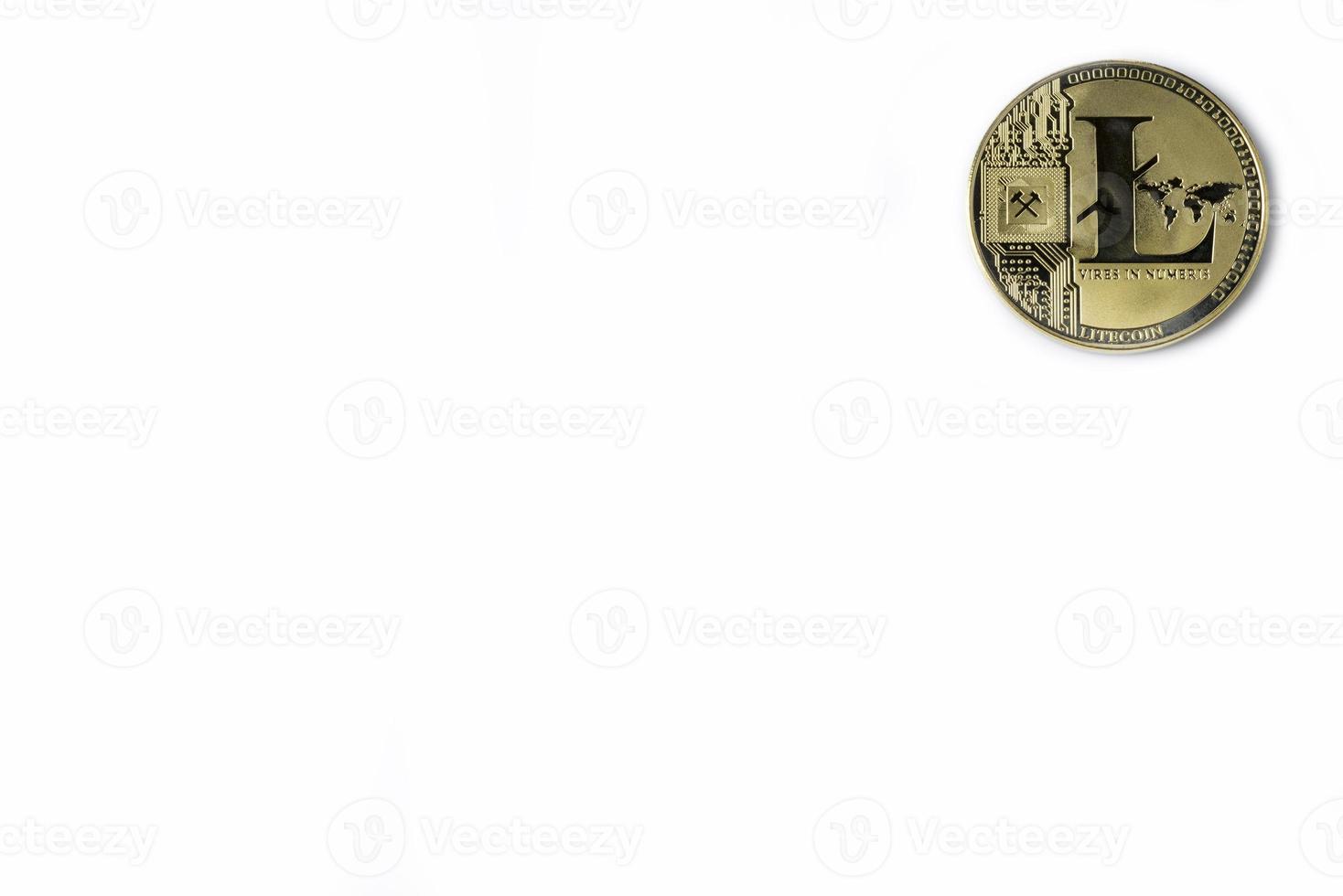 litecoin. criptomoneda digital aislada sobre fondo blanco. foto