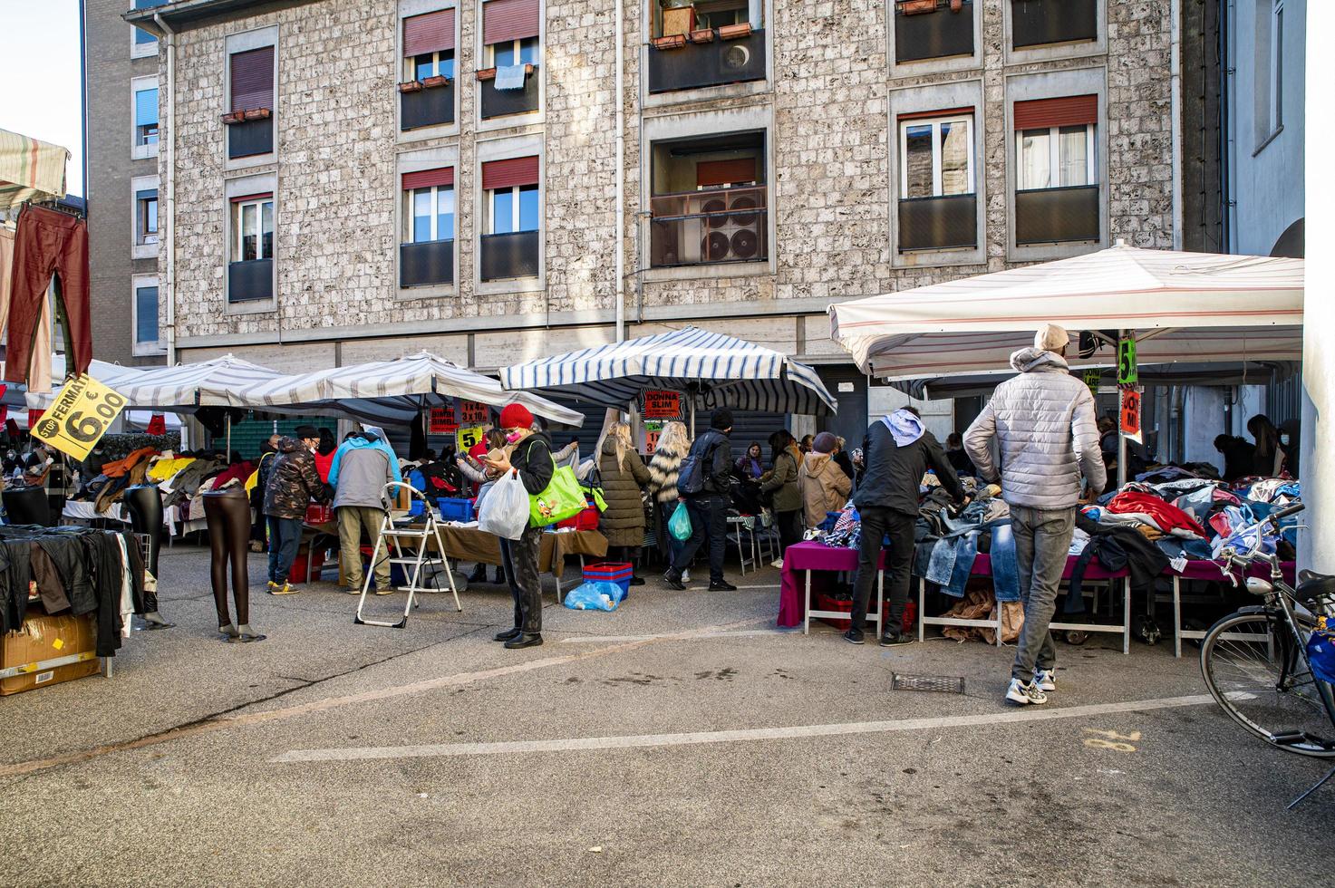 weekly market in the city of terni photo