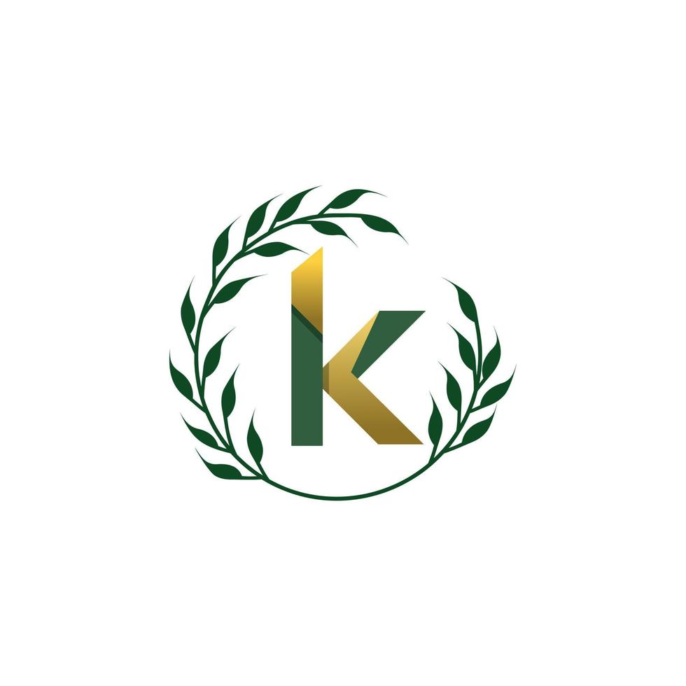 logotipo de lujo de letra k con hojas circulares. monograma del logotipo de cosméticos de belleza verde. vector