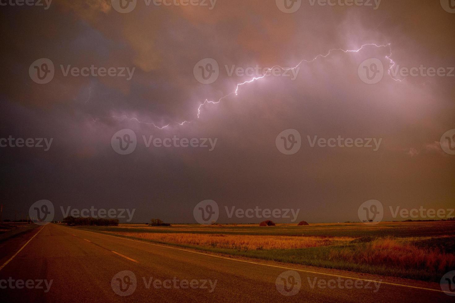 pradera nubes de tormenta canadá foto