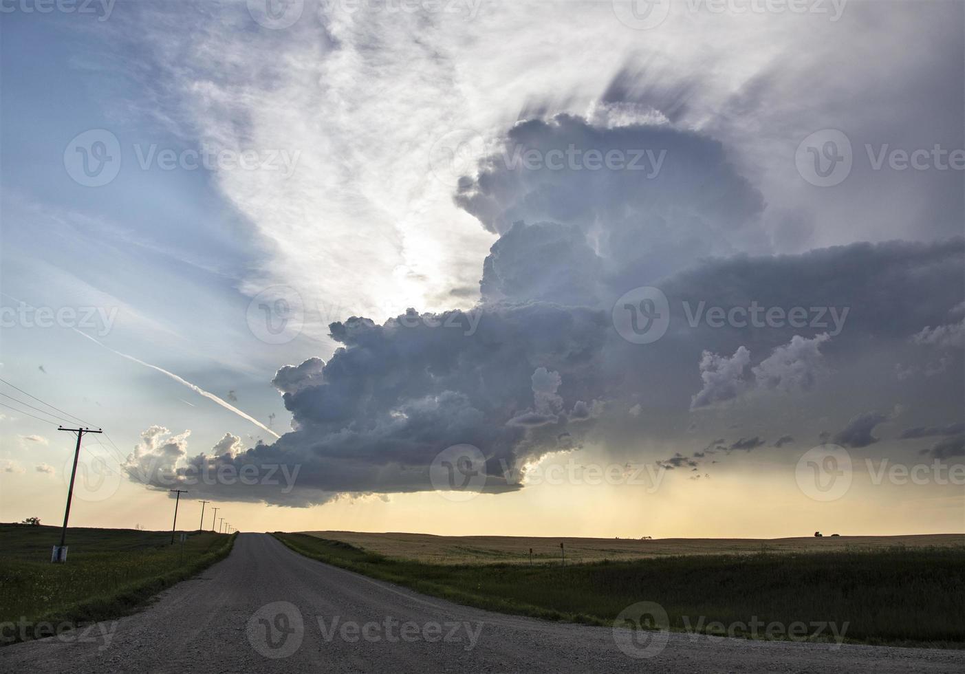 pradera nubes de tormenta canadá foto