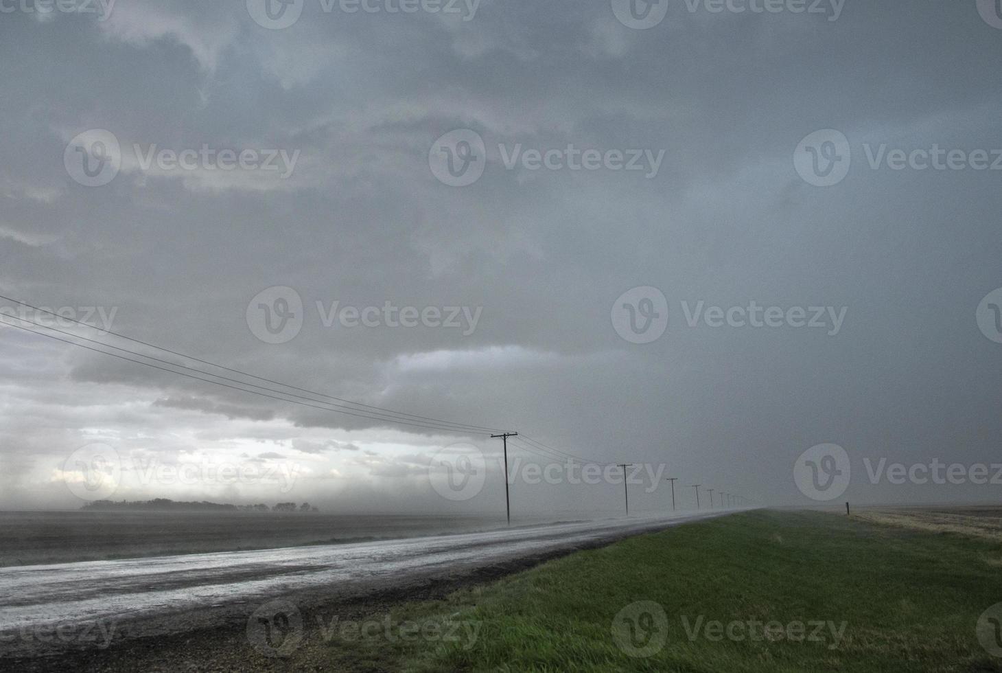 pradera nubes de tormenta canadá foto