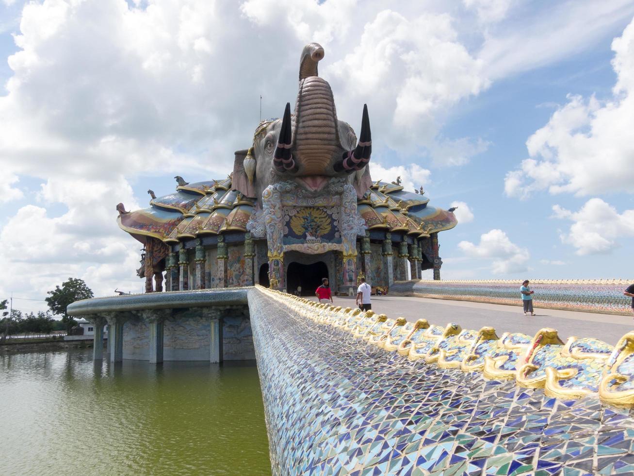 WAT BAN RAI NAKHON RATCHASIMATHAILAND29 SEPTEMBER 2018Luang Por Koon is located in Nakhon Ratchasima. The faith of the nation. Access to the masses and politicians Easy way to teach. photo