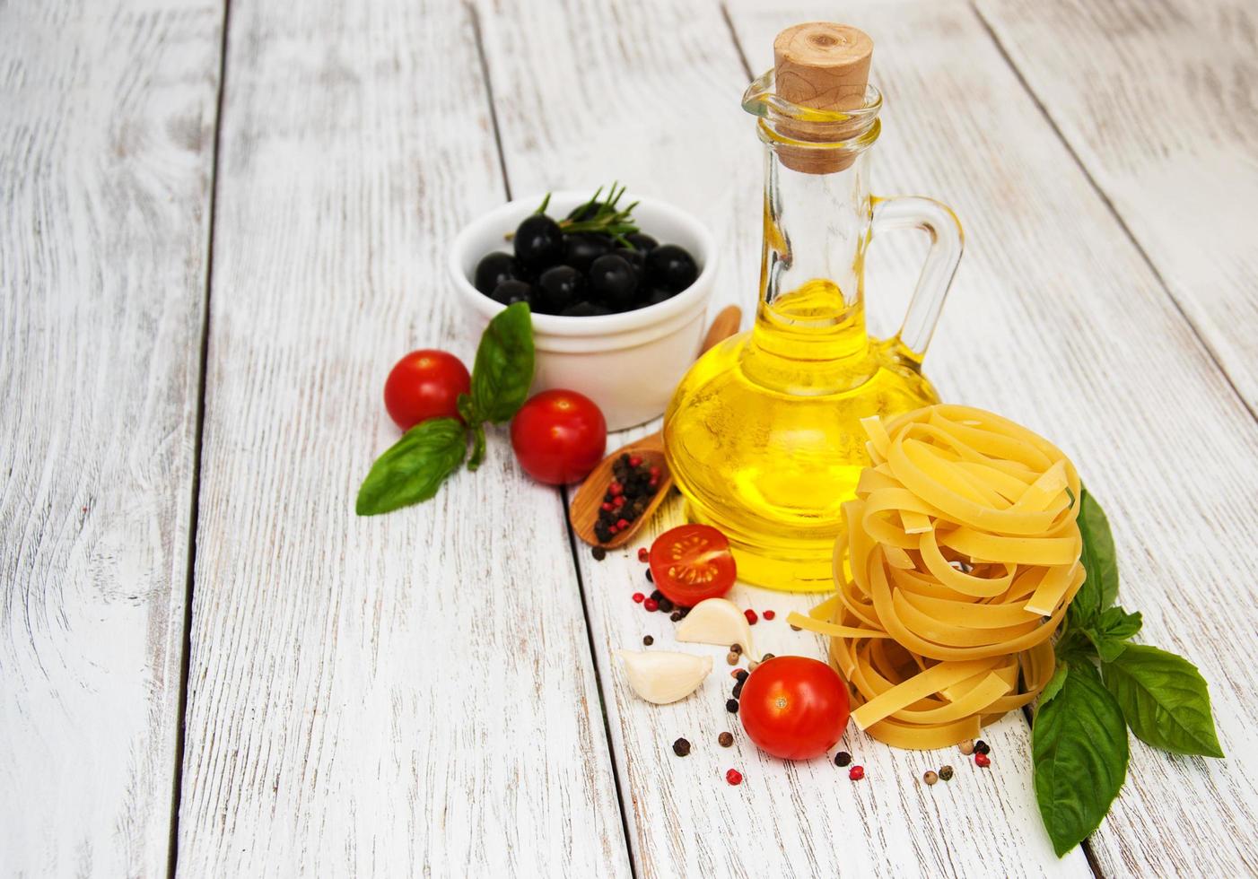 italian food ingredients photo