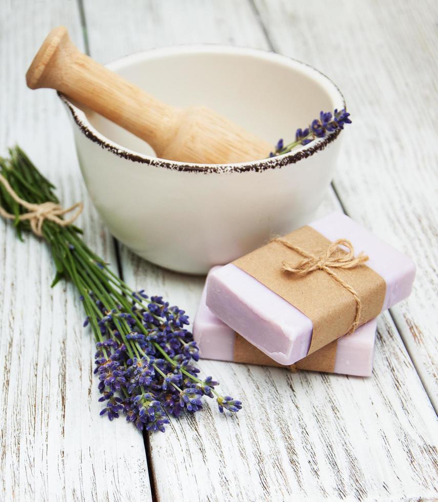 lavanda con jabón foto