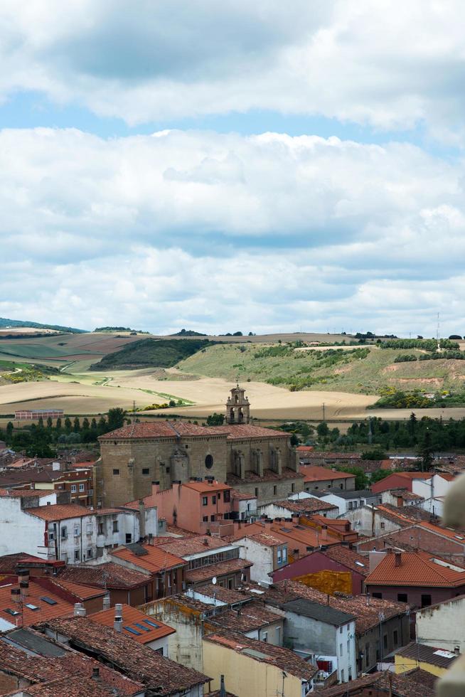 vista aérea de santo domingo de la calzada desde la torre de la catedral. foto