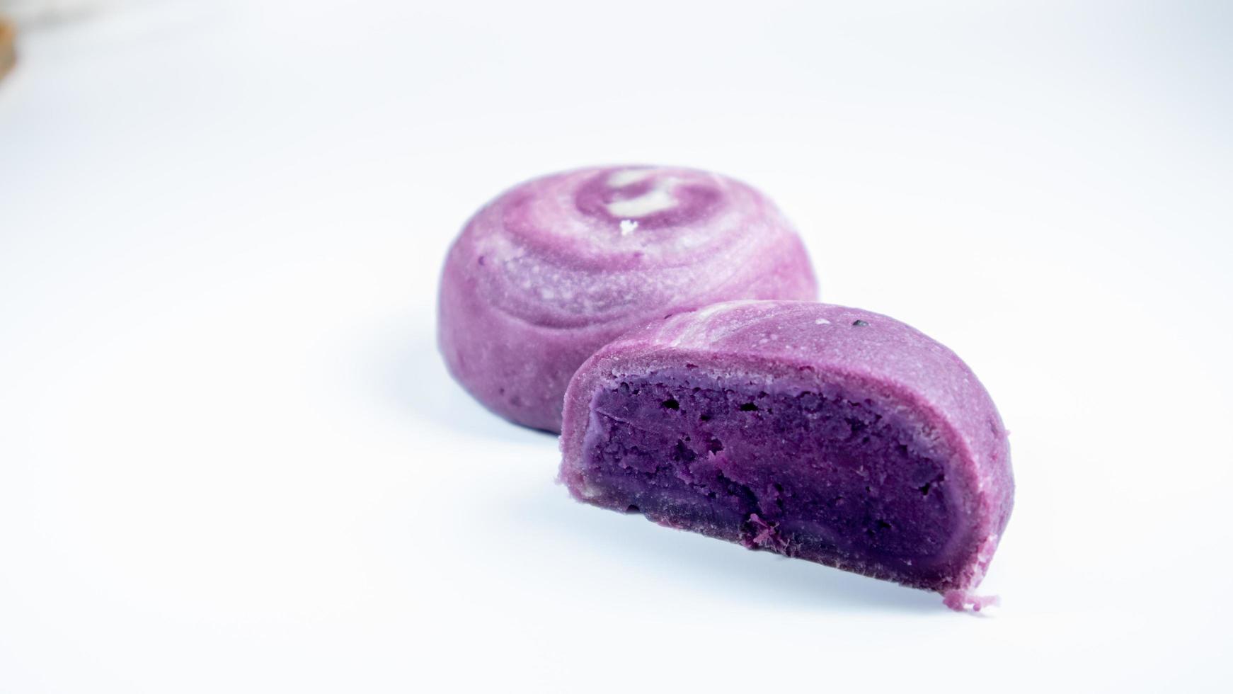 chinese purple sweet potato moon cake photo