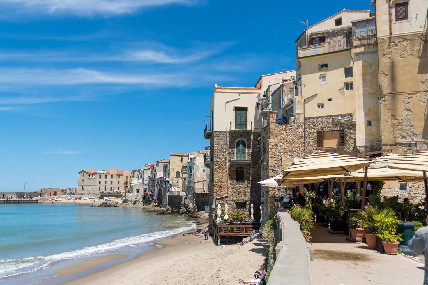 sicly, italia, 2019 - costa de cefalu foto