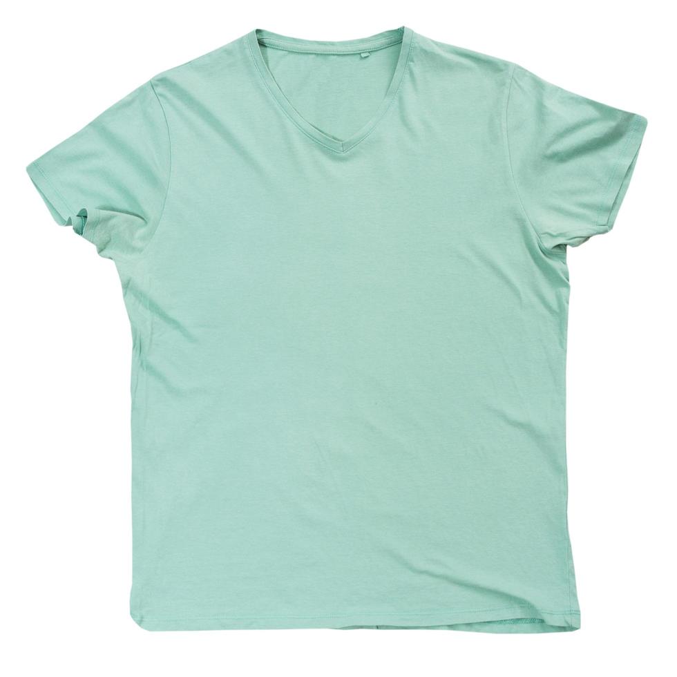 Plantilla de camiseta verde claro lista para sus propios gráficos, camiseta verde aislada en maqueta de fondo blanco foto