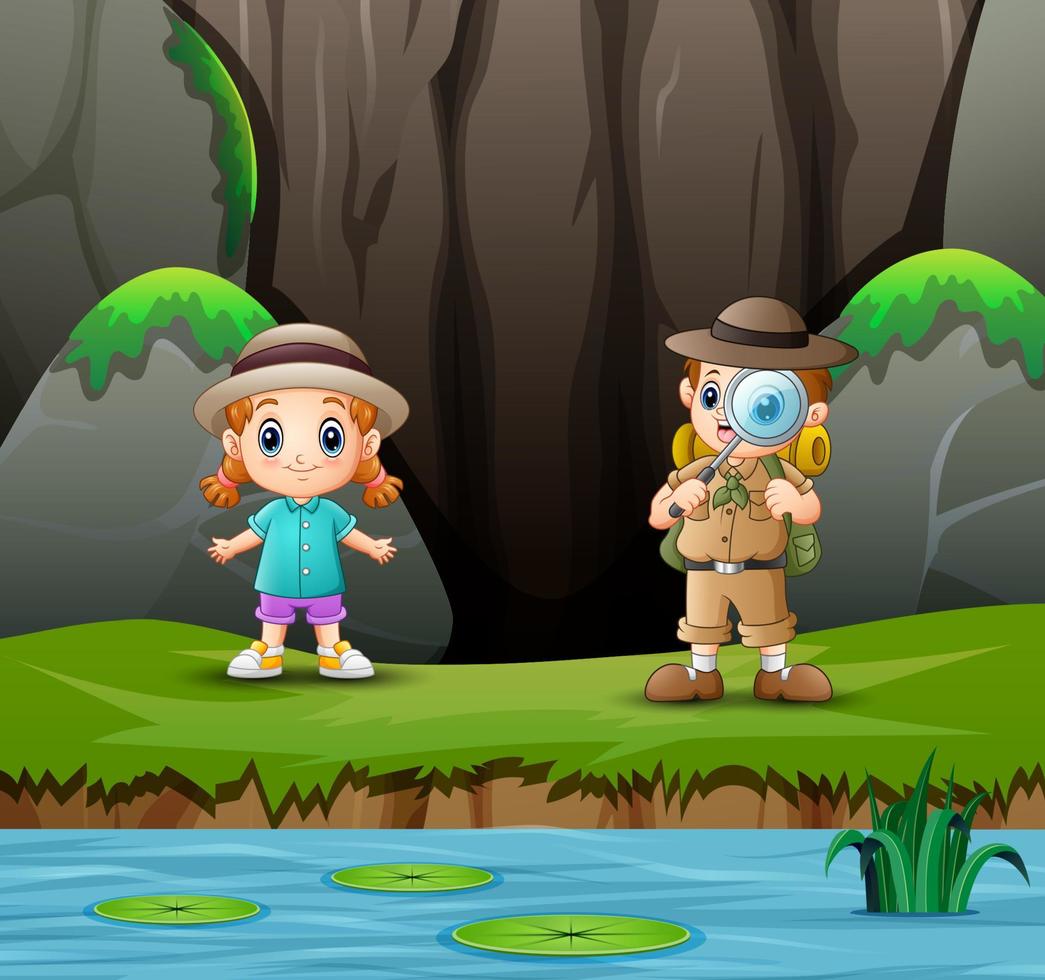el niño explorador con una niña en la naturaleza vector