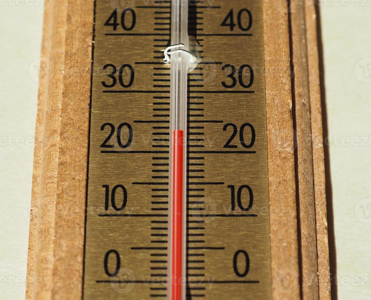 termómetro para medir la temperatura del aire foto