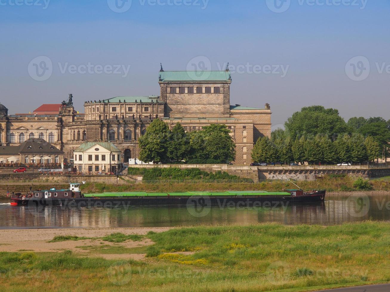 semperoper en dresde foto