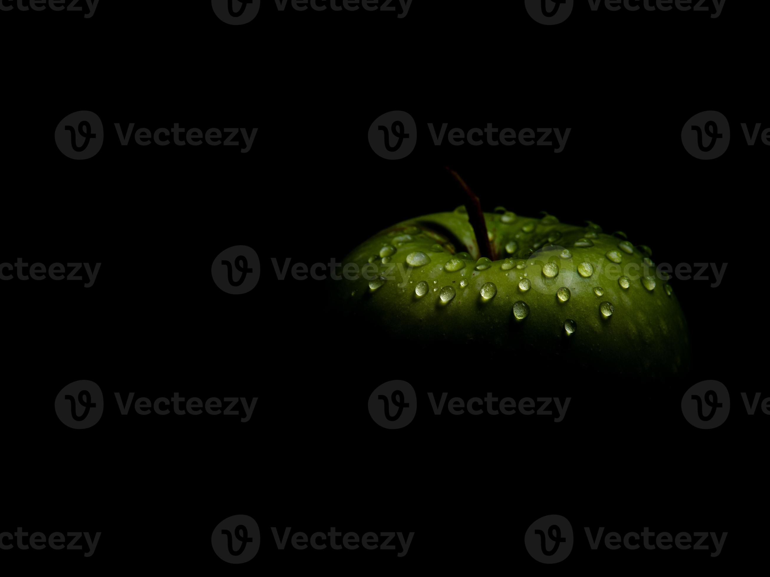 Green apple on black background 5232468 Stock Photo at Vecteezy