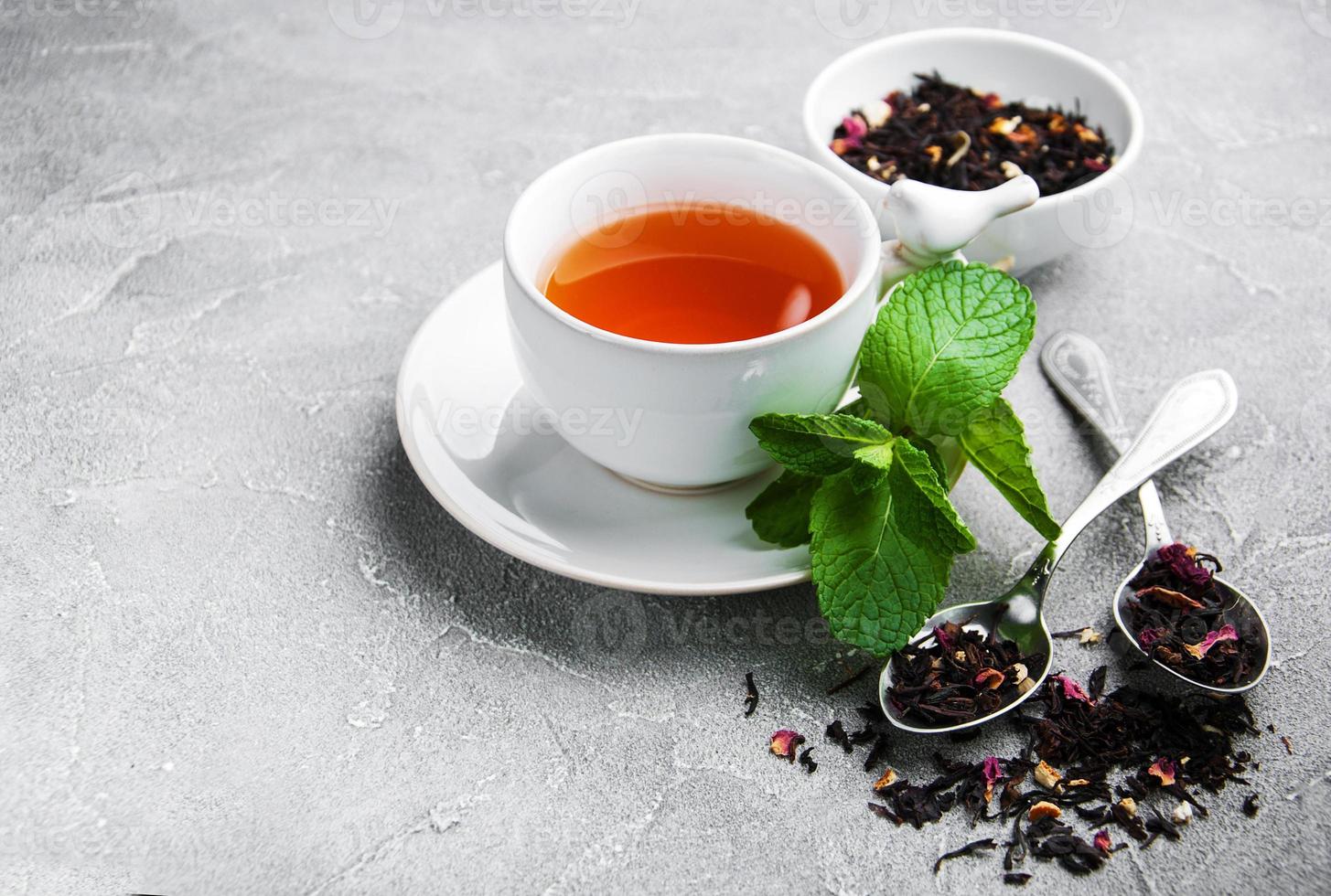 Black tea with mint photo