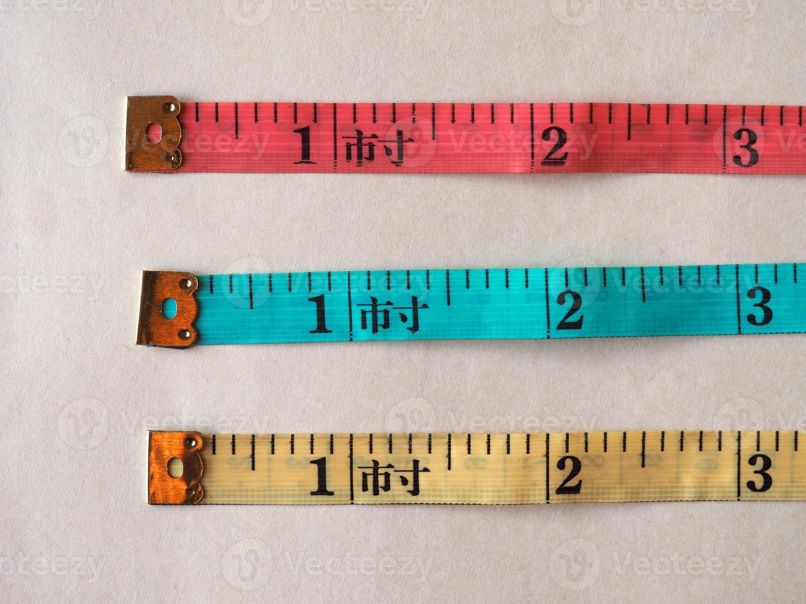 Tailor tape ruler in Cun Chinese Inch 5250632 Stock Photo at Vecteezy