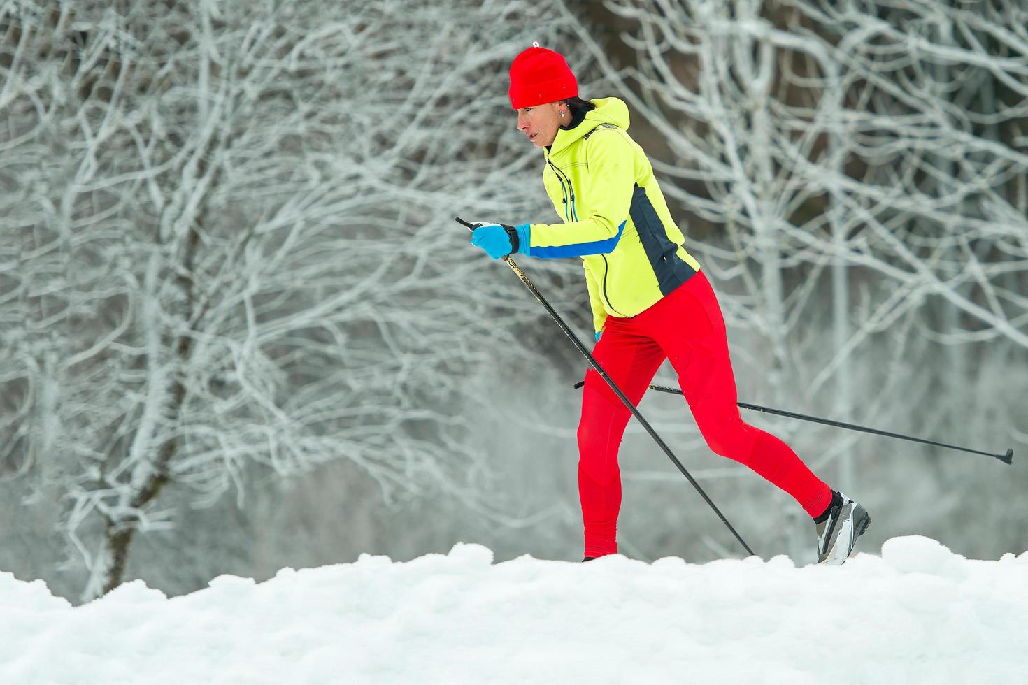 Cross-country skiing alternate photo