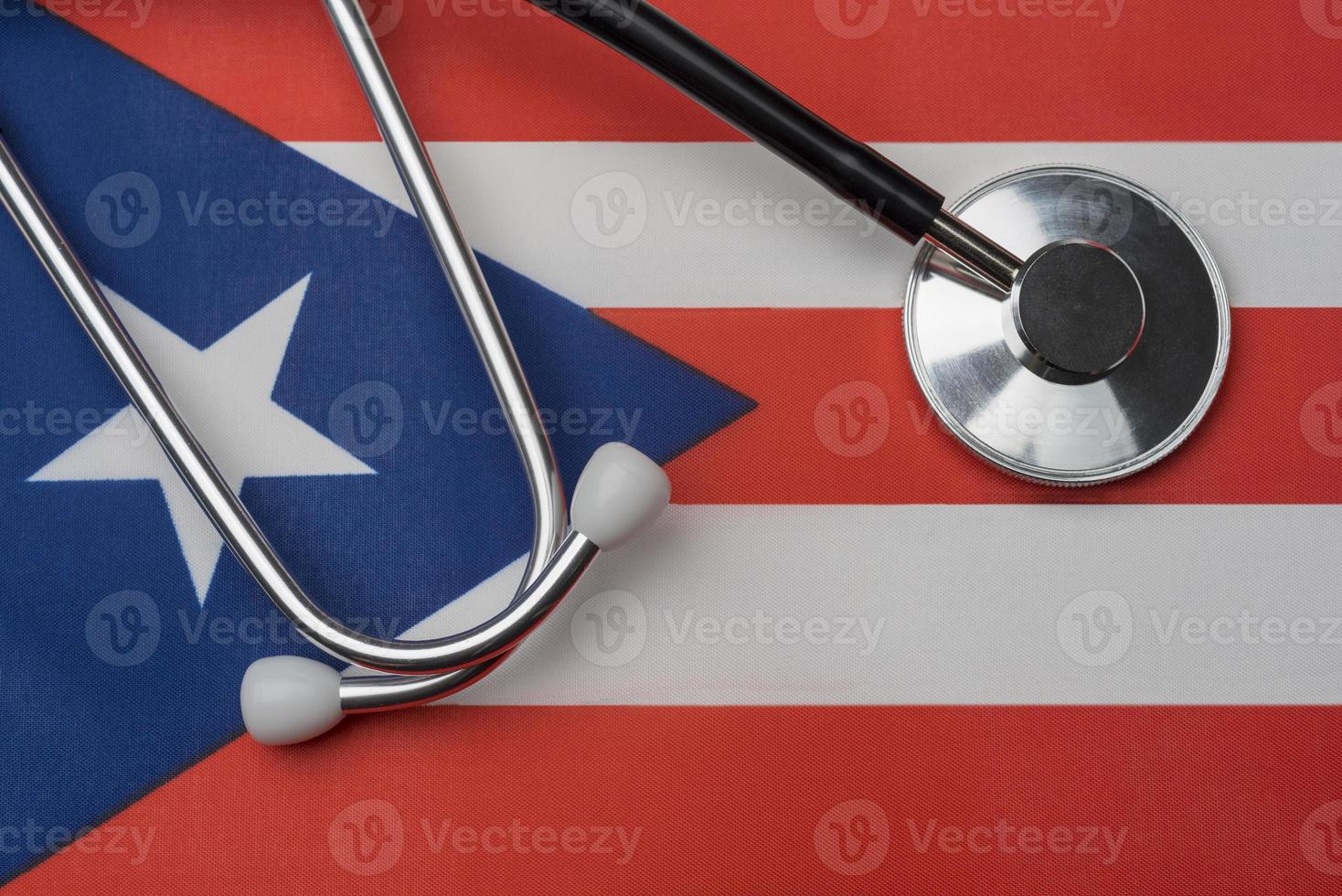 On the flag of Cuba is a stethoscope. photo