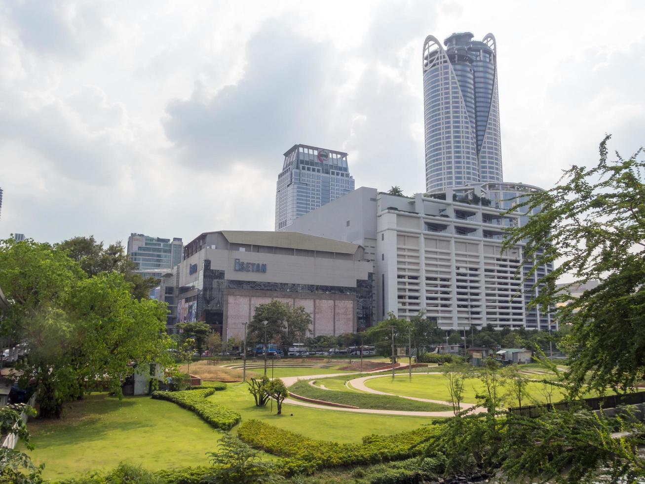 Central World BANGKOK THAILAND14 NOVEMBER 2018.Central World Trade Center Luxury hotels and restaurants are a must for any traveler.on BANGKOK THAILAND14 NOVEMBER 2018. photo