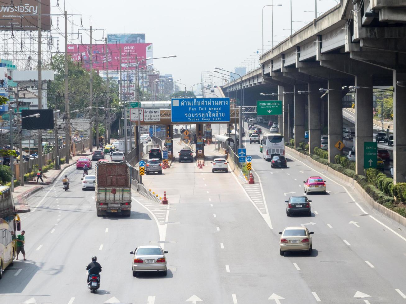 bangkok tailandia14 de noviembre de 2018autopista de peaje don muang foto