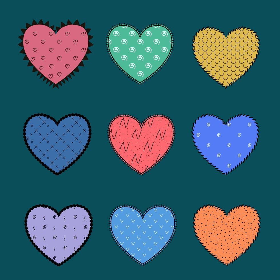 conjunto de corazones de colores dibujados a mano decorados con patrones y puntadas. elementos de diseño aislados del fondo. vector