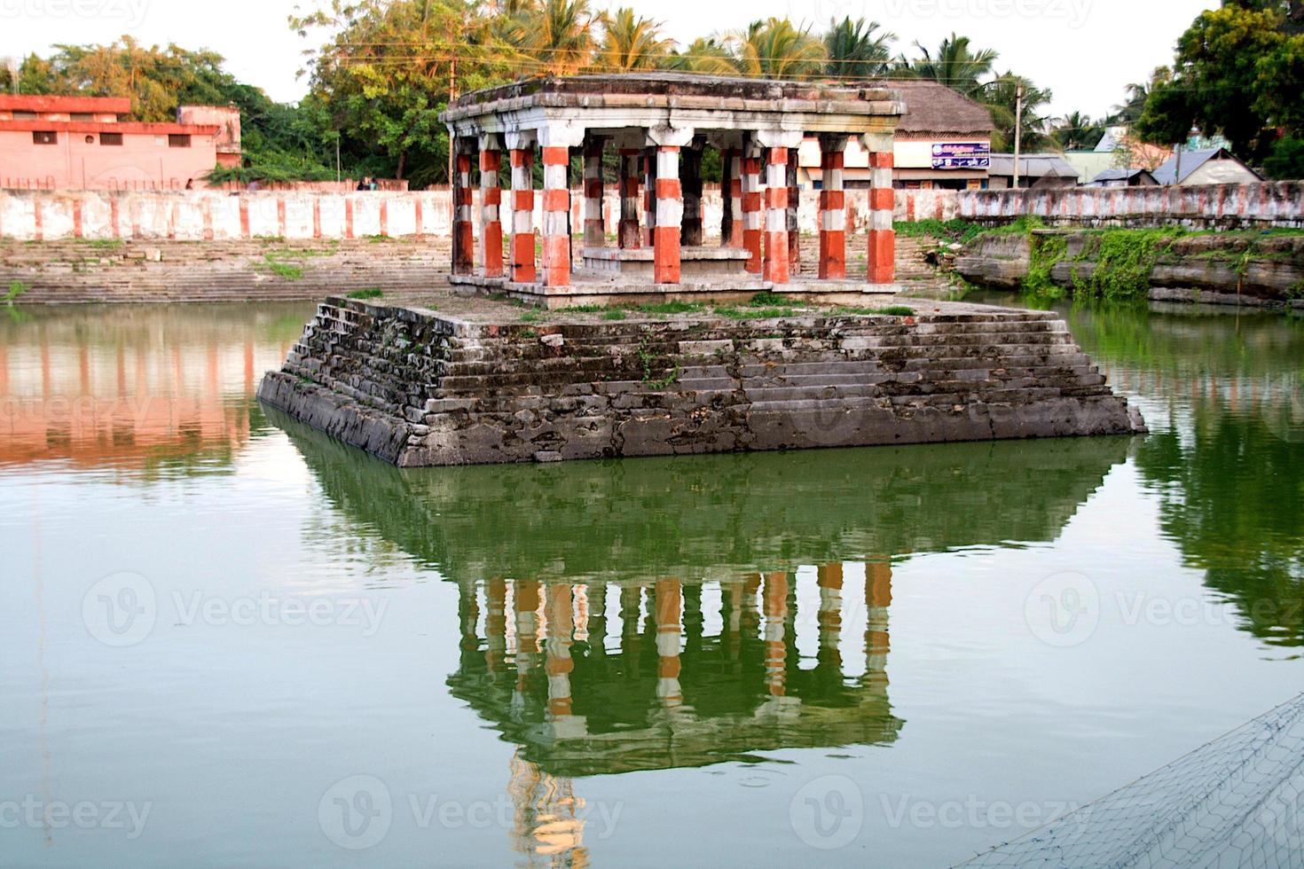 Lakshmana Teertha at Rameswarm photo