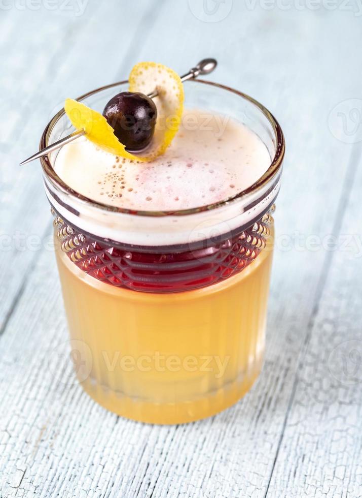 Glass of New York Sour cocktail photo