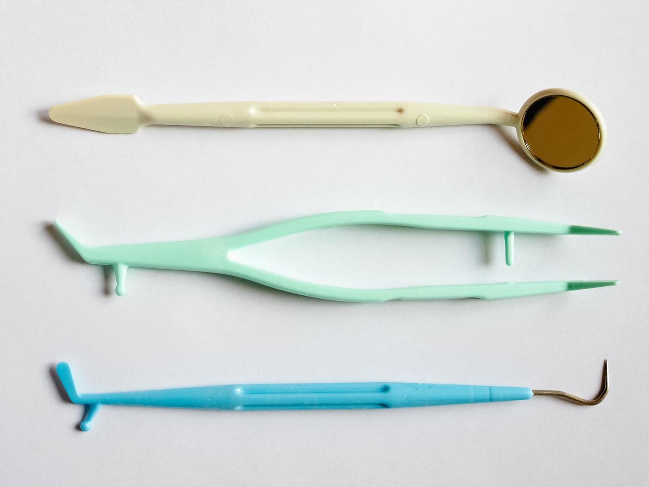 Dentist tools kit photo