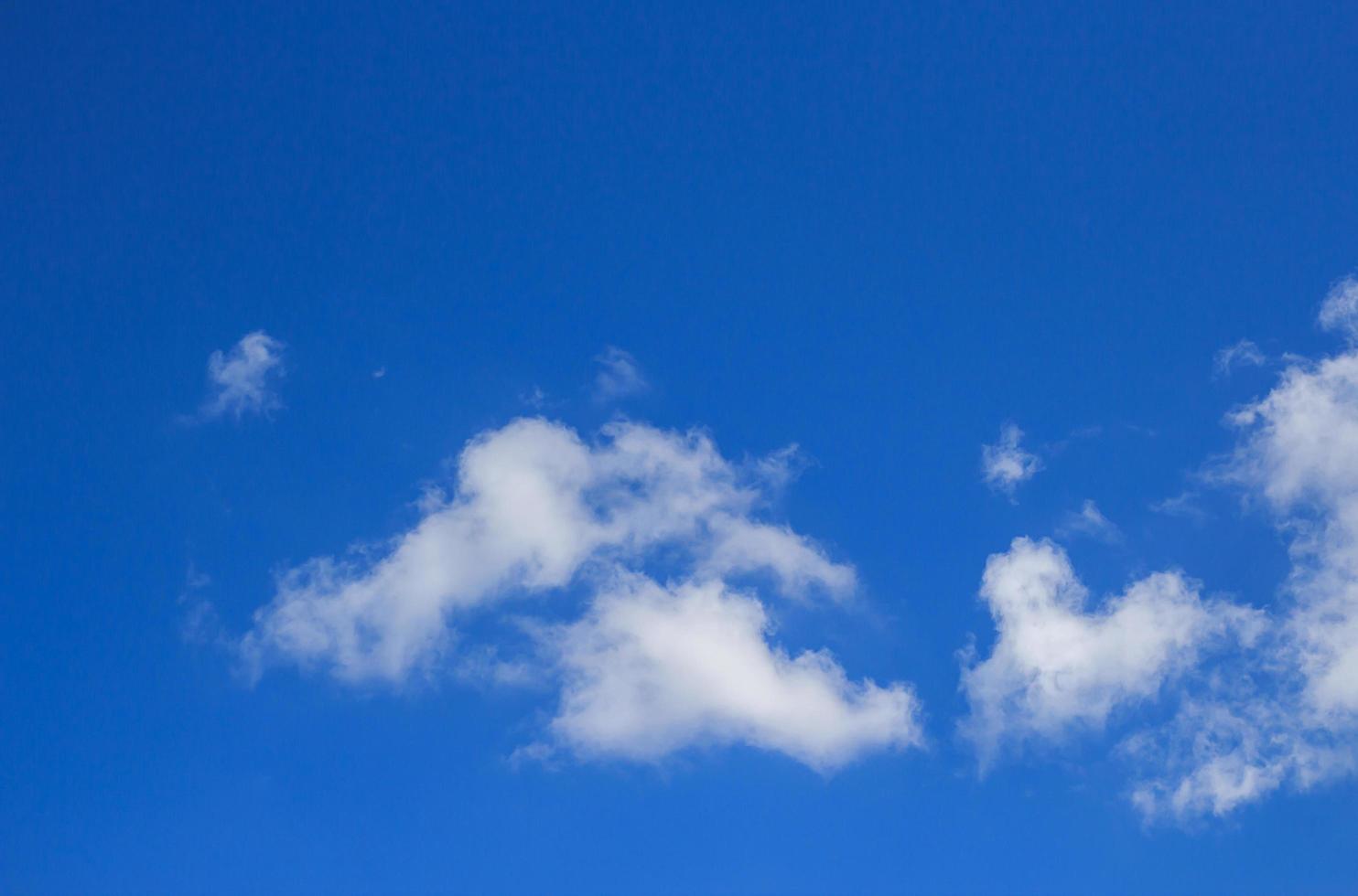 blue sky with cloud photo
