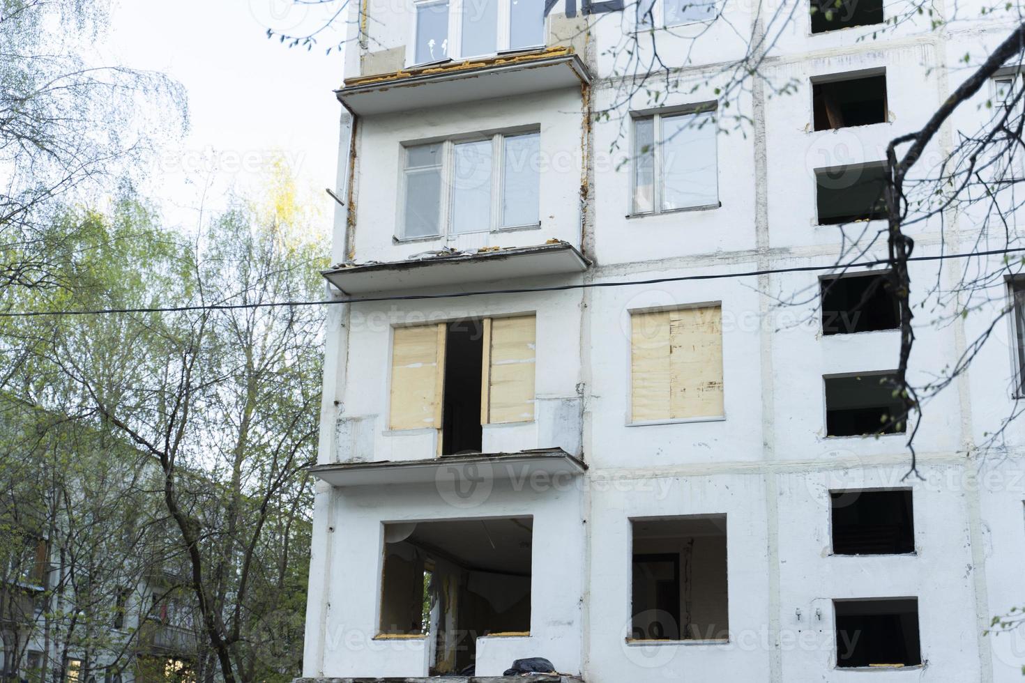 moscú, demolición de la casa bajo el programa de renovación foto