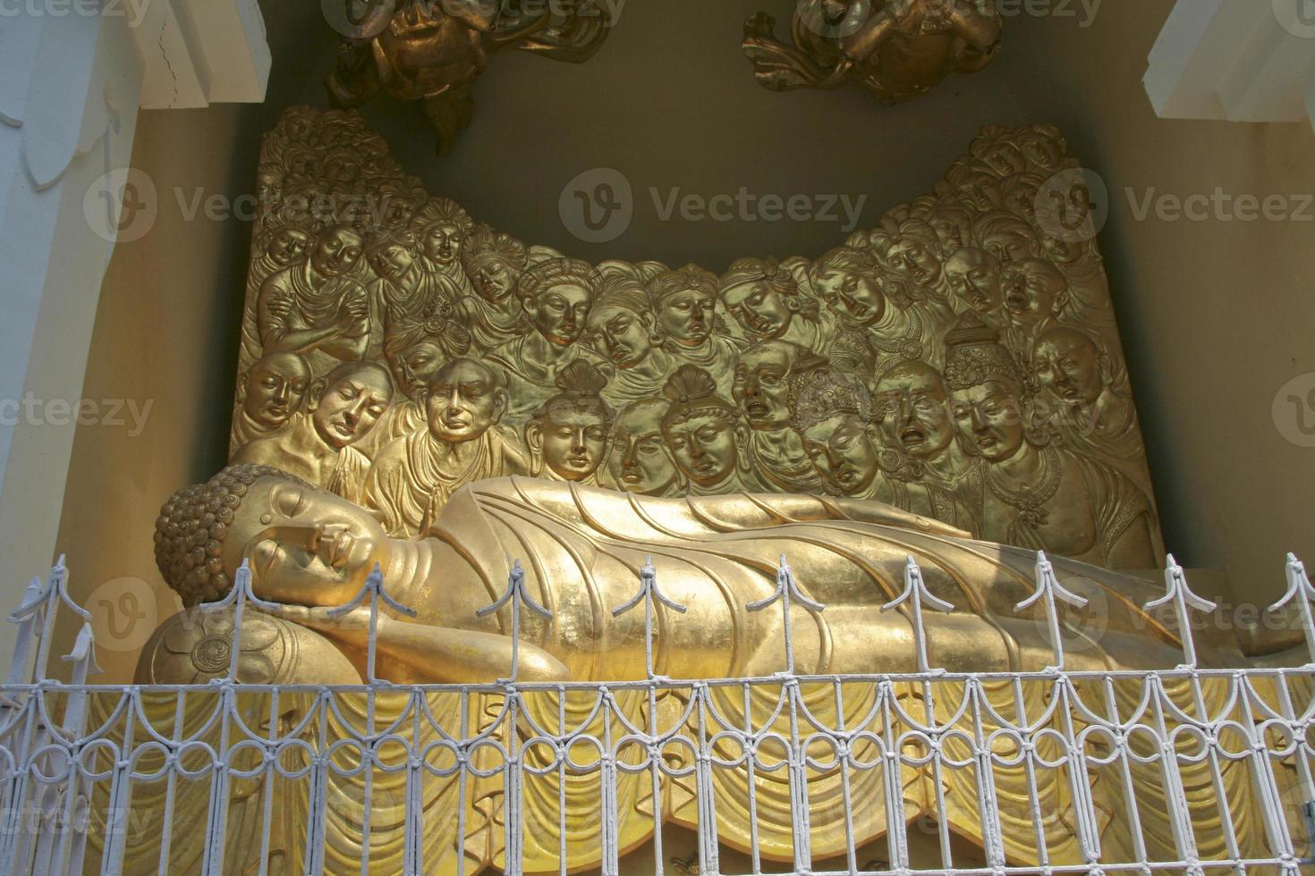 Buddha in Eternal Sleep photo
