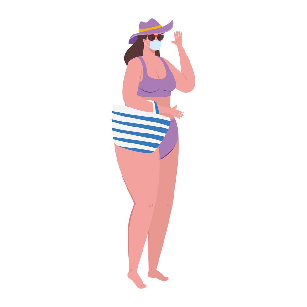 linda mujer regordeta en traje de baño de color púrpura, con máscara médica, covid 19 vacaciones de verano vector