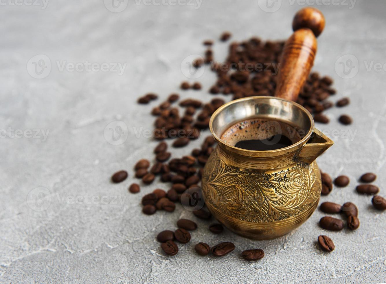granos de café y turco foto
