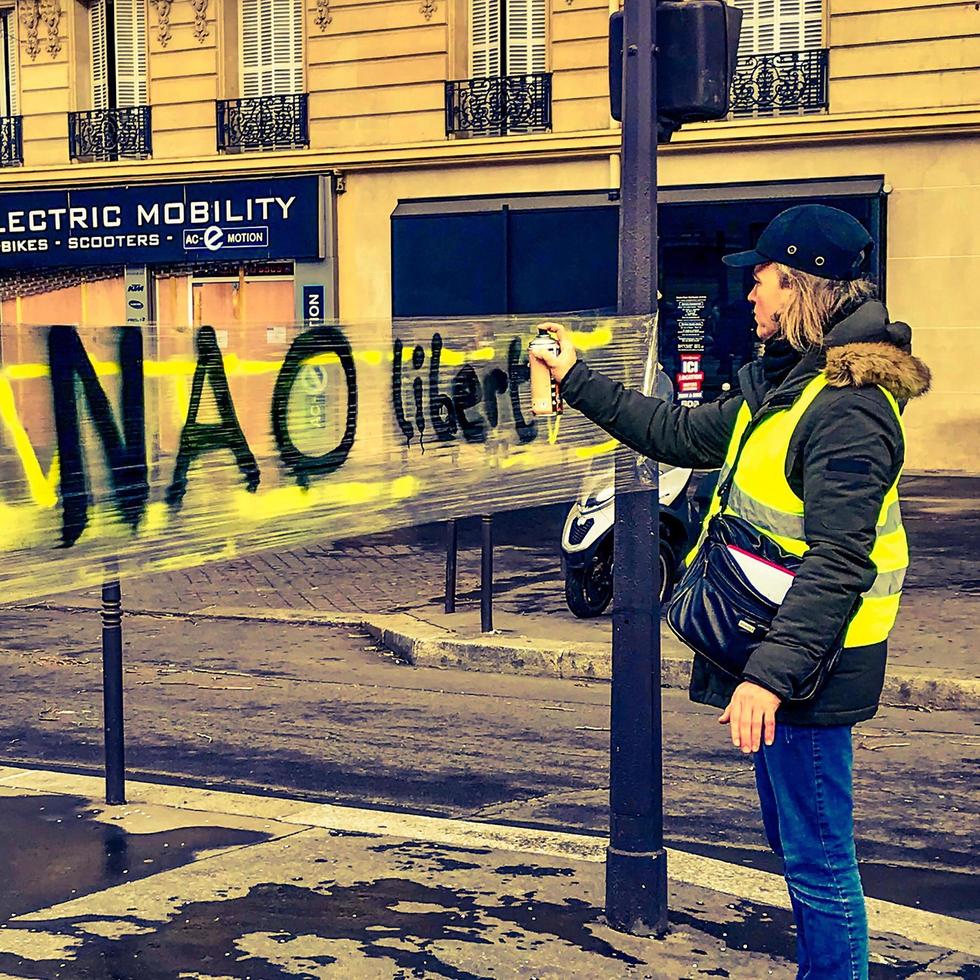 Demonstrators during a protest in yellow vests photo