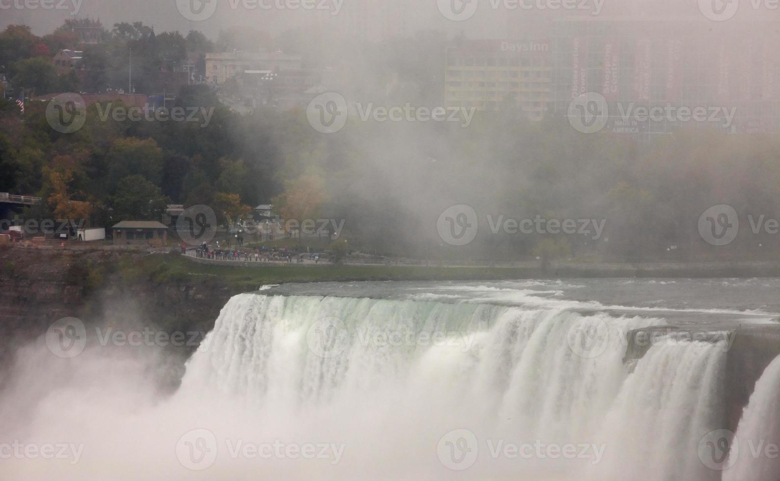 cataratas del niágara durante el día foto