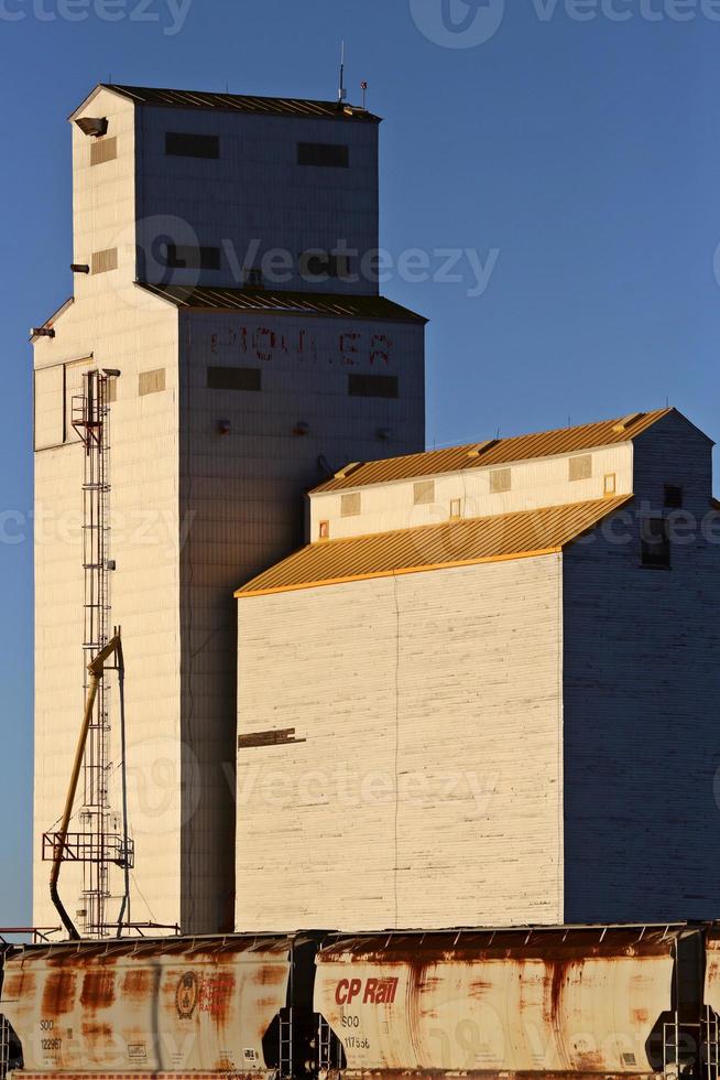 elevador de granos saskatchewan foto