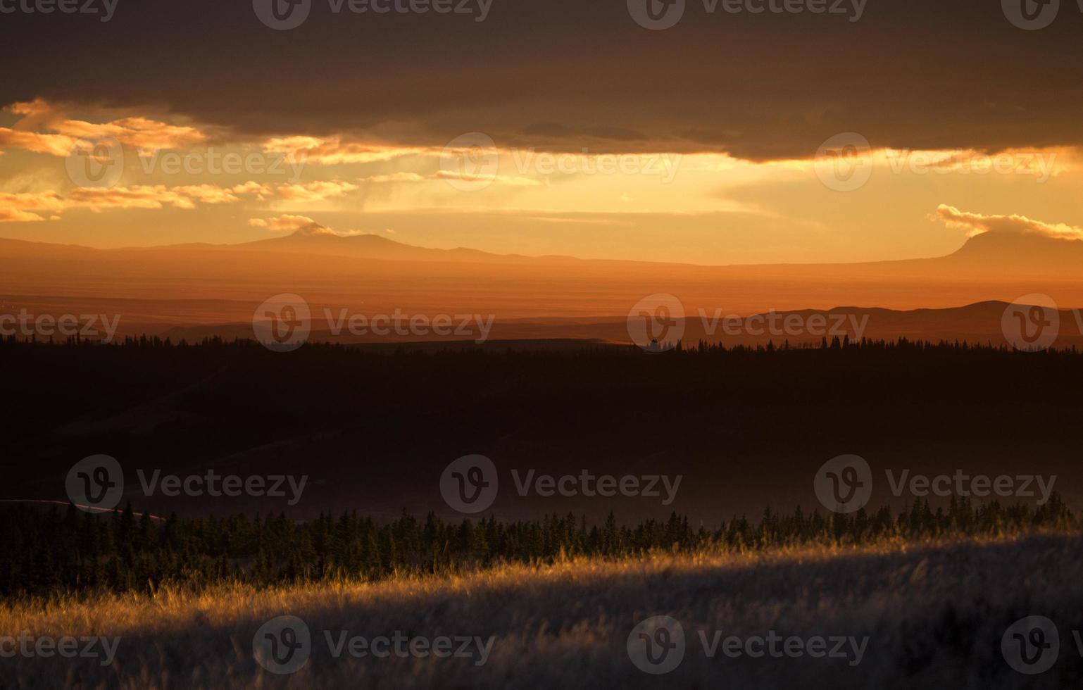 Cypress Hills Alberta Saskatchewan photo