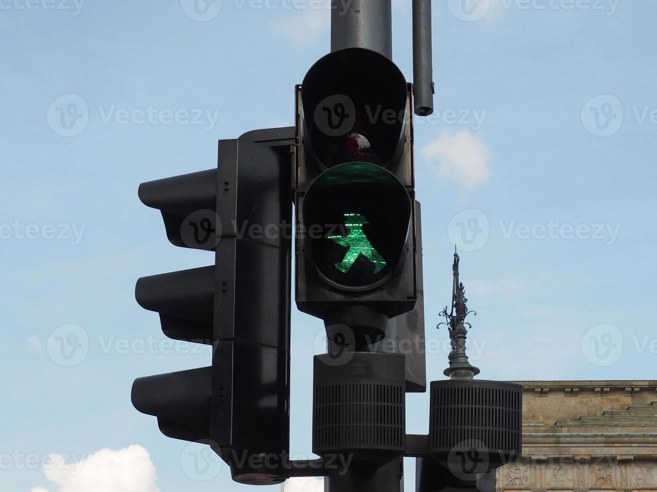 semáforo de luz verde foto